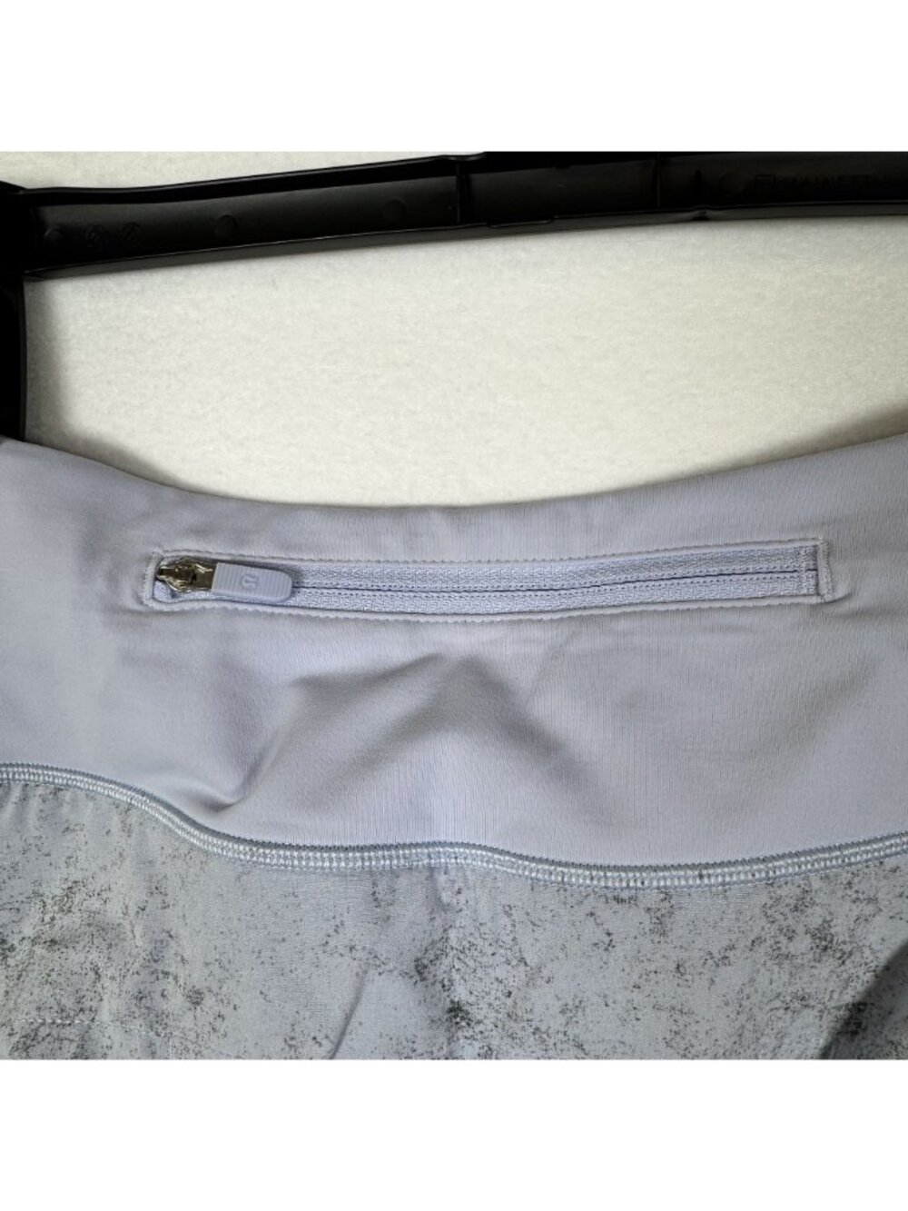 Lululemon Speed Up High-Rise Short 2.5" Heathered Gray/Blue Size 8 - Picture 3 of 6